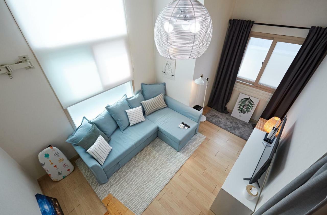 Duplex Apartment *